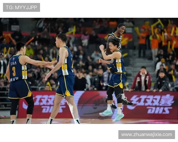 贾尔斯30分难救江苏 广东力克对手取胜